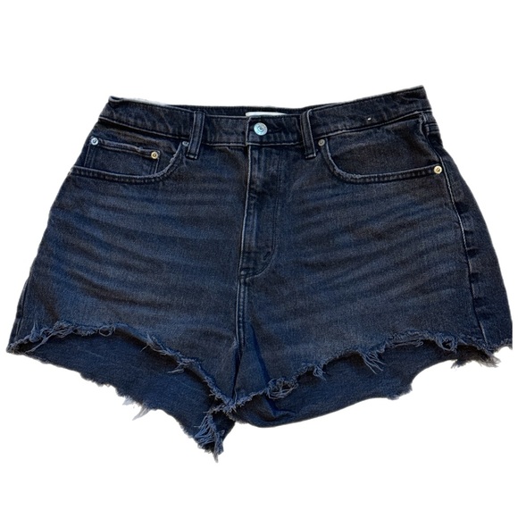 Abercrombie & Fitch Pants - Abercrombie Curve Love The High Rise Mom Short Size 30